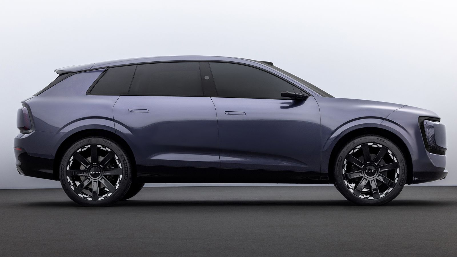 Το δεύτερο αυτοκίνητο της AUDI είναι ηλεκτρικό SUV με 680 άλογα